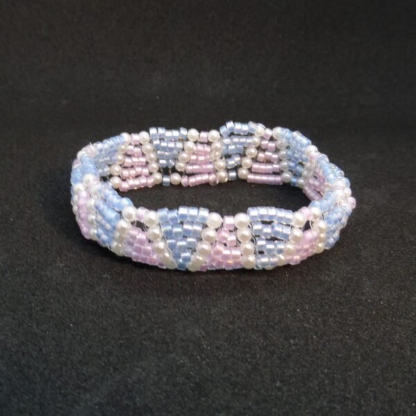 bracelet pastel